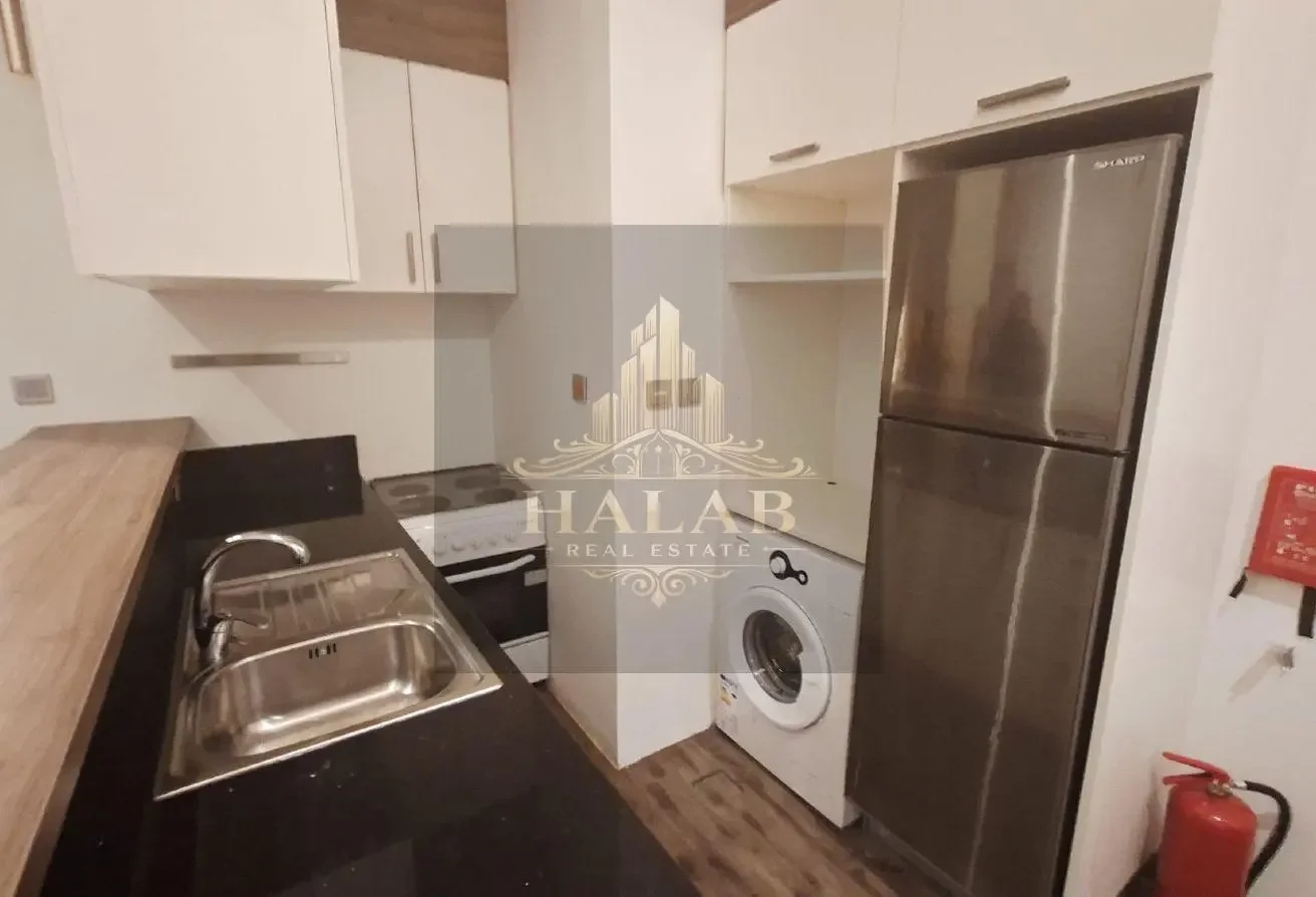 AMAZING 1 BHK APARTMENT INCLUDED BILLS