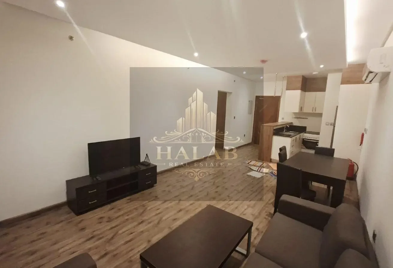 AMAZING 1 BHK APARTMENT INCLUDED BILLS