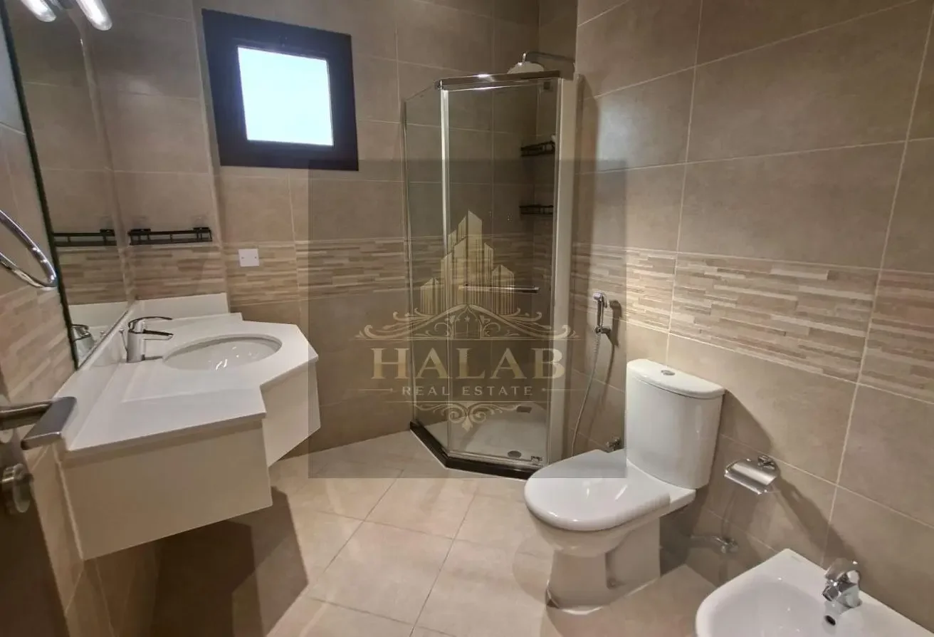 INCLUDED BILLS 2 BHK FF IN FOX HILLS BRAND NEW