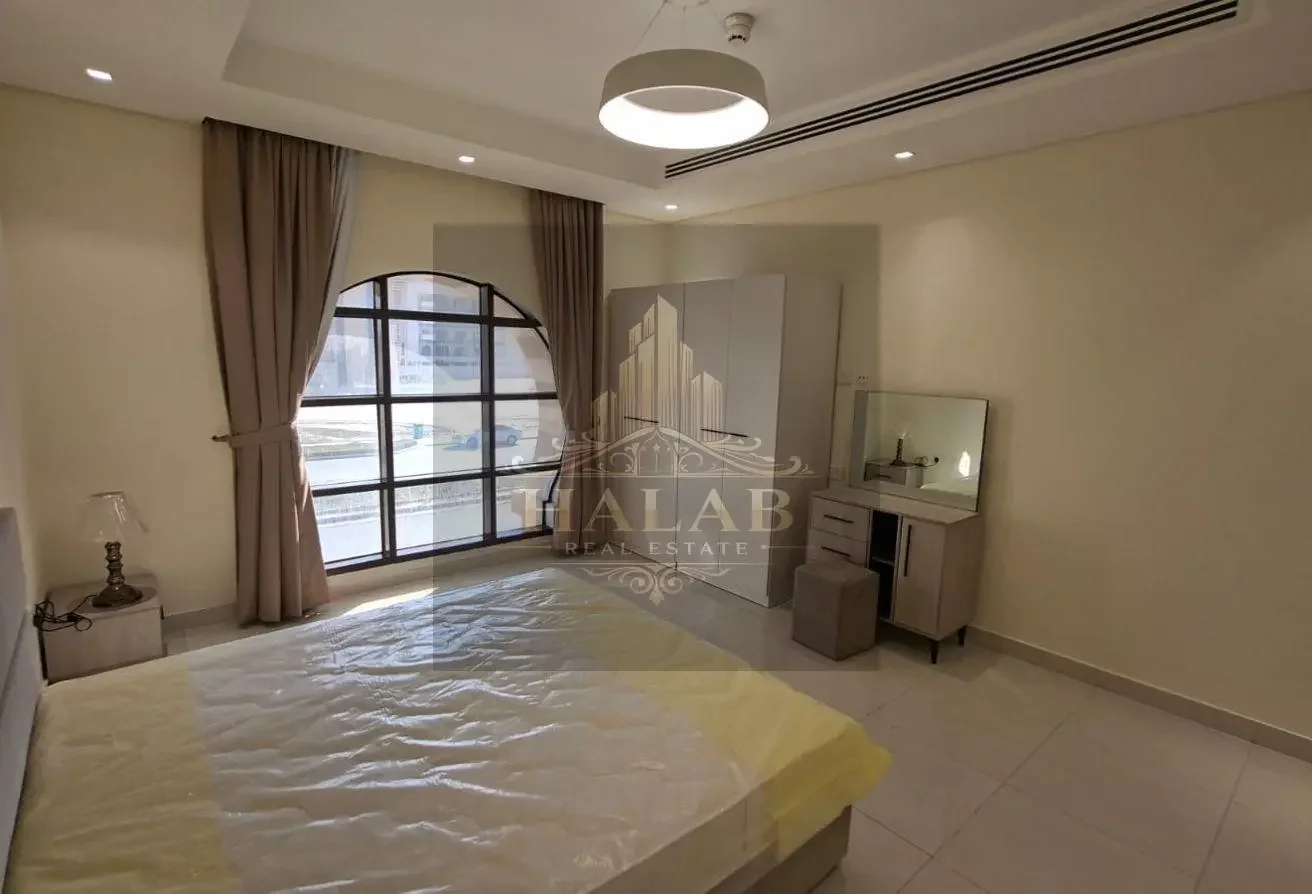 INCLUDED BILLS 2 BHK FF IN FOX HILLS BRAND NEW