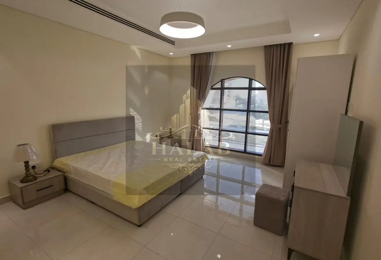 INCLUDED BILLS 2 BHK FF IN FOX HILLS BRAND NEW