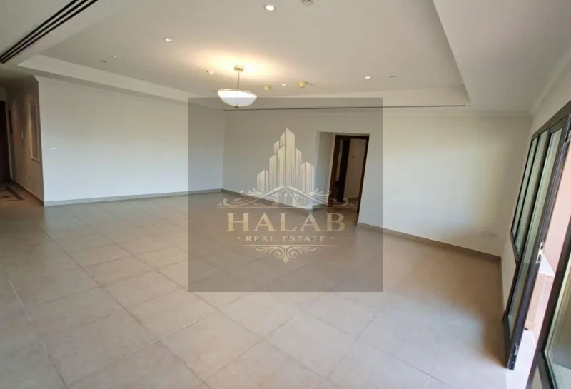 AMAZING 2 bedrooms Semi Furnished SEA VIEW
