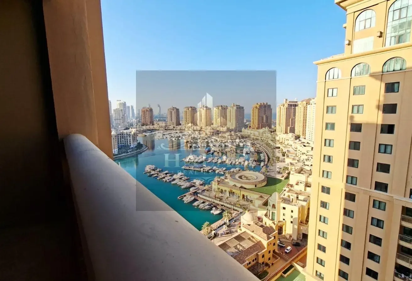 ONE PLUS OFFICE Semi Furnished SEA VIEW IN PEARL