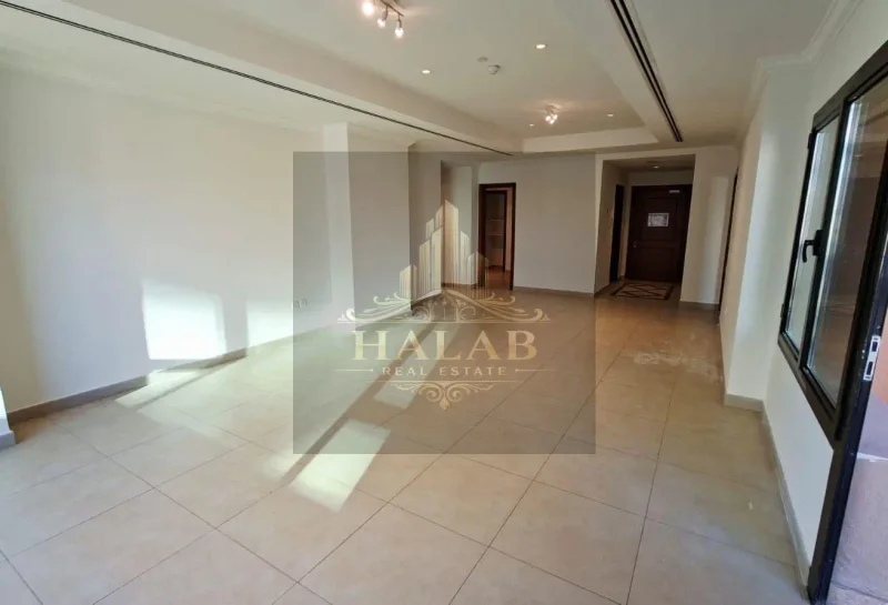 ONE PLUS OFFICE Semi Furnished SEA VIEW IN PEARL