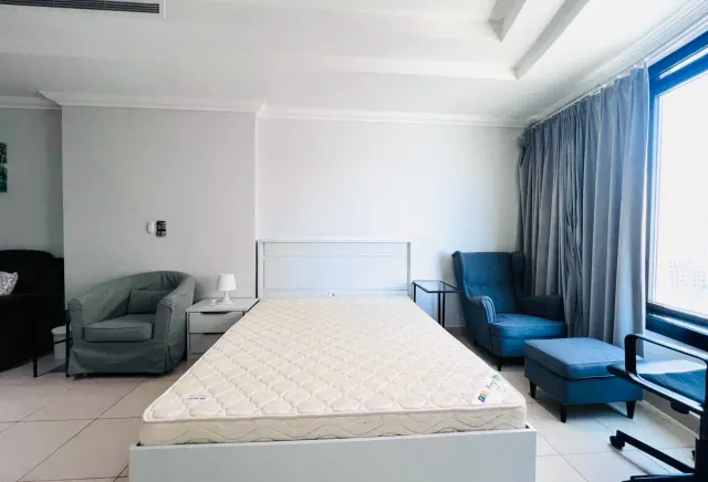 Fully Furnished Sea-View Studio | Porto Arabia - view 3