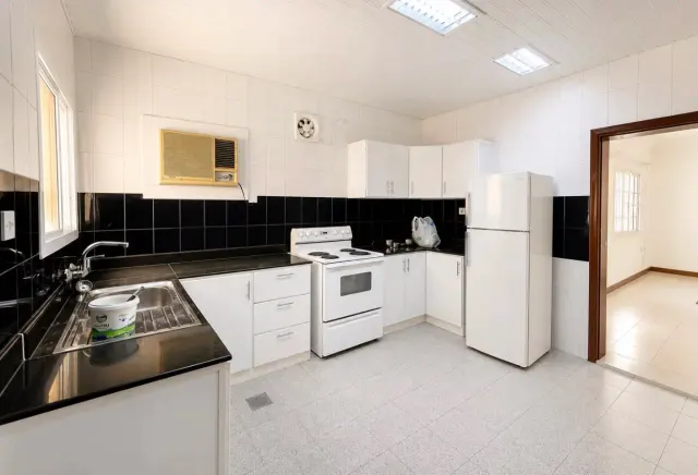 Spacious 4-Bed Villa with|  Pool in New Salata