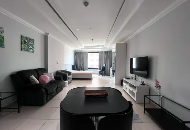 Fully Furnished Sea-View Studio | Porto Arabia