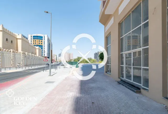 Large Commercial Shop for Rent in Msheireb