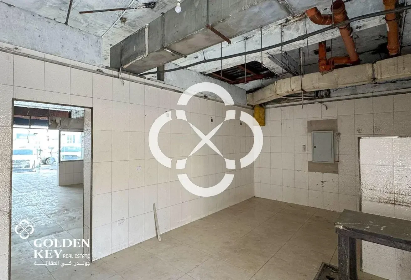 200sqm | Retail Shop + Mezzanine | Bin Omran
