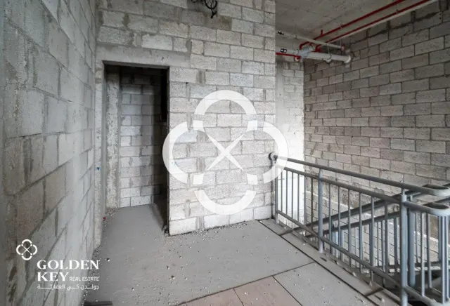 Retail Space with Mezzanine | 2 Month Grace Period