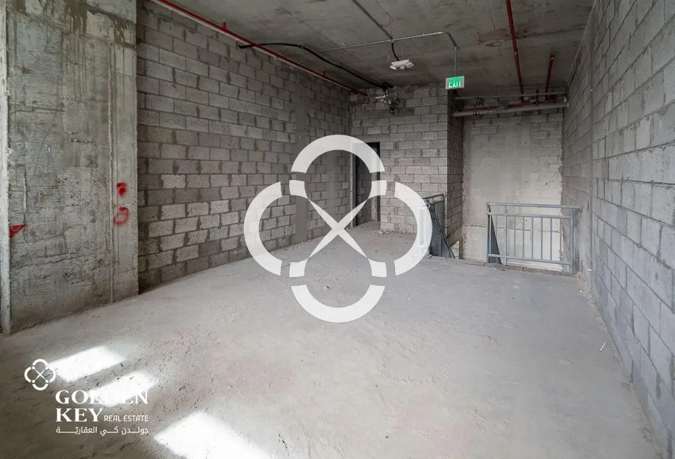 Retail Space with Mezzanine | 2 Month Grace Period