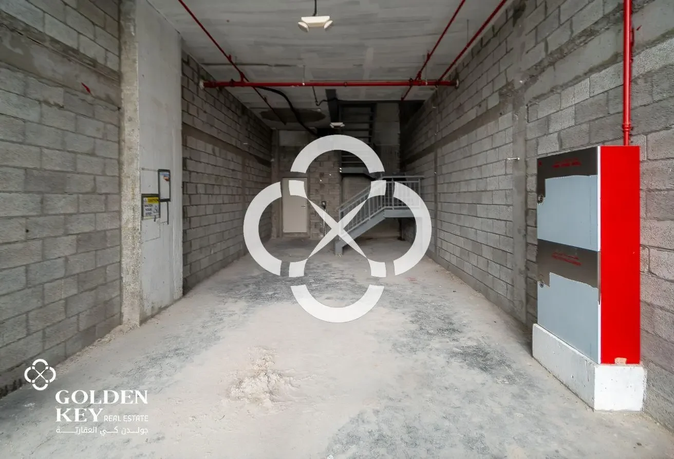 Retail Space with Mezzanine | 2 Month Grace Period