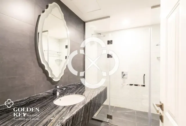 Ready FF - 3BR | Luxury Amenities | Bills Included