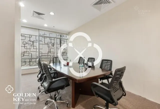 Large Office for rent | 175 SQM | Lusail, Marina