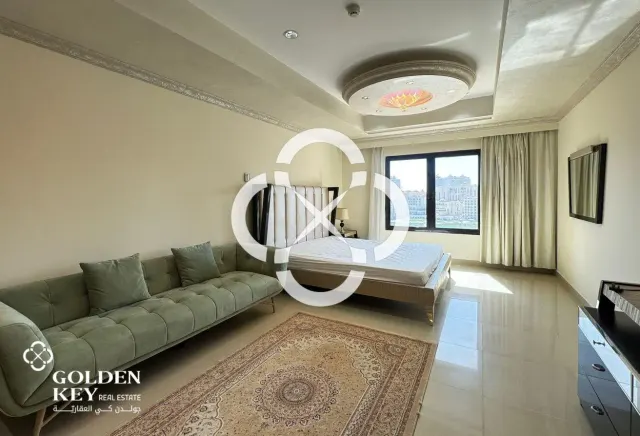 Spacious Studio with Marina View | Bills Included