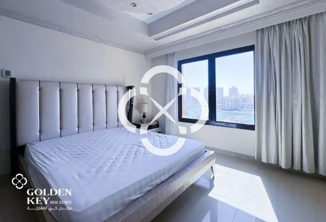 Spacious Studio with Marina View | Bills Included