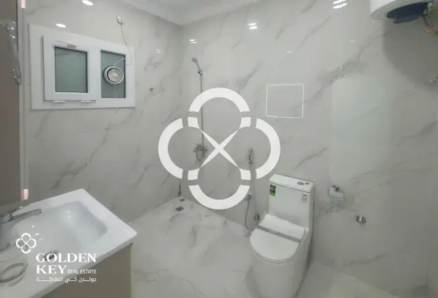 Multi-Purpose Commercial Villa| 8 Rooms | Markhiya
