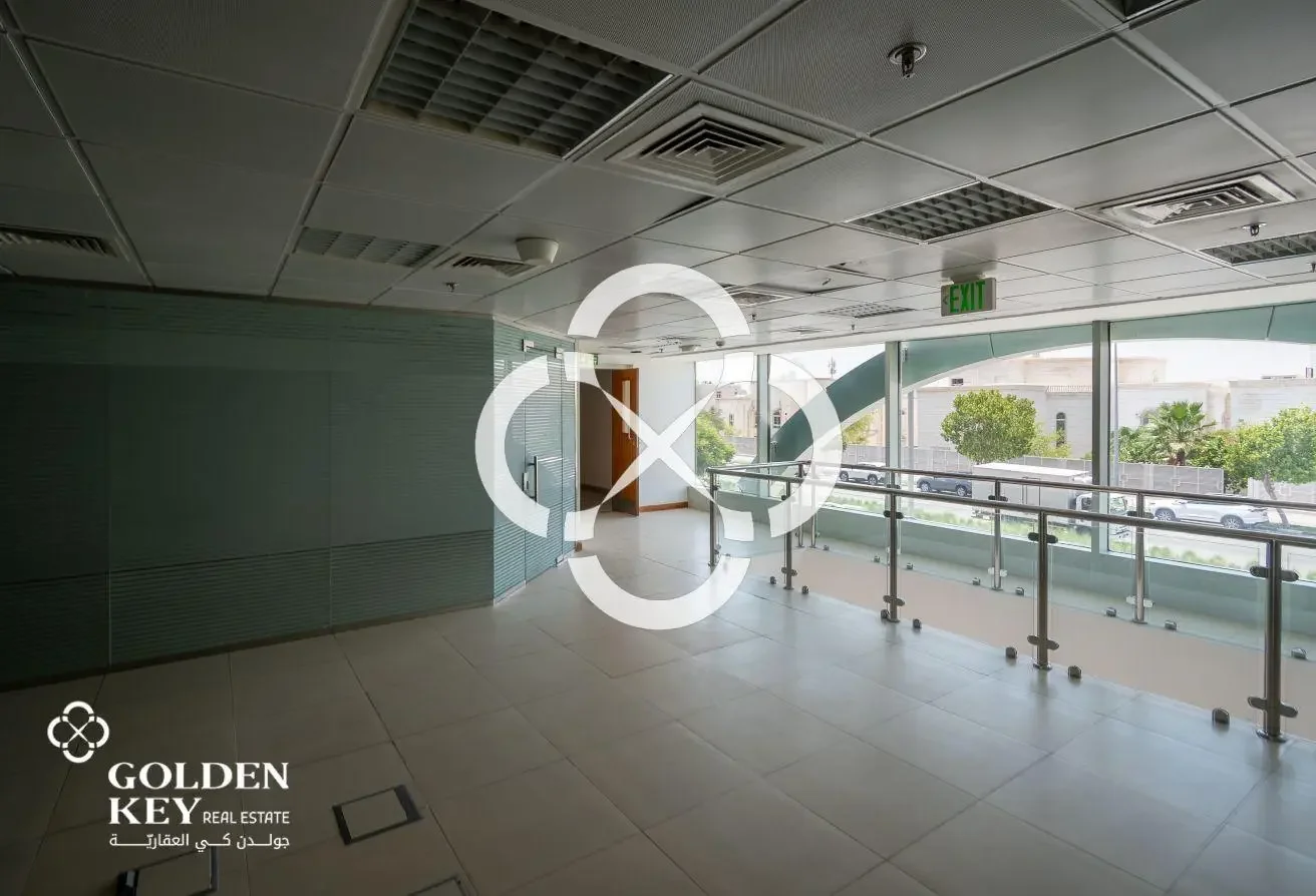 1 Year Grace PeriodꟷCommercial Building for Lease