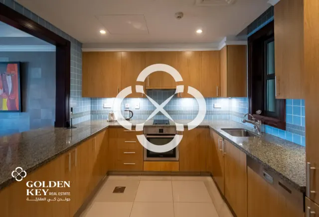 Marina View | Gorgeous 1 Bedroom Townhouse