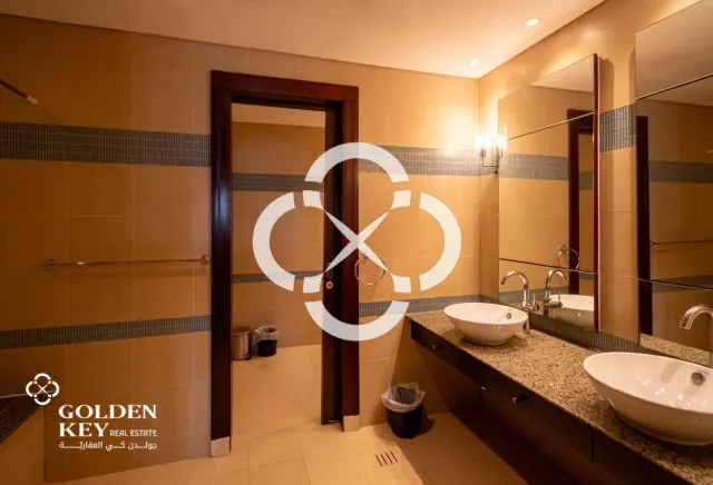 Marina View | Gorgeous 1 Bedroom Townhouse