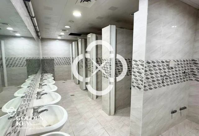 Labor Camp with 54 Rooms | Birkat Al Awamer - view 3