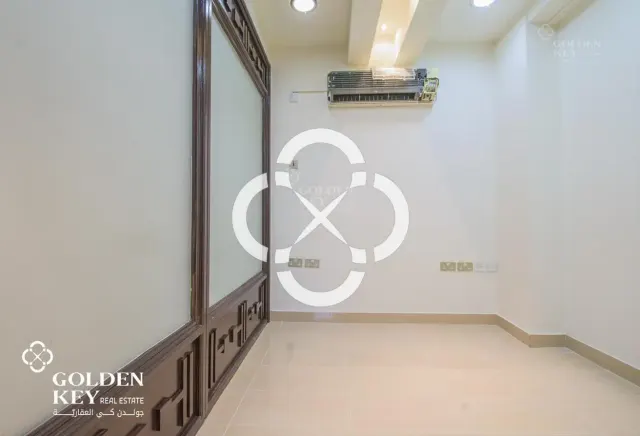 Prime Location | 7 Offices with Different Sizes