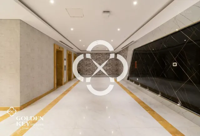 Salon Space | Premium | Service Charge Included