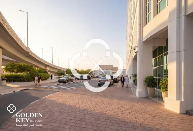Showroom with Mezzanine for Lease – Al Gharrafa
