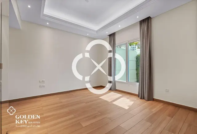 NO COMMISSION | 5BR+Terrace | Open Layout