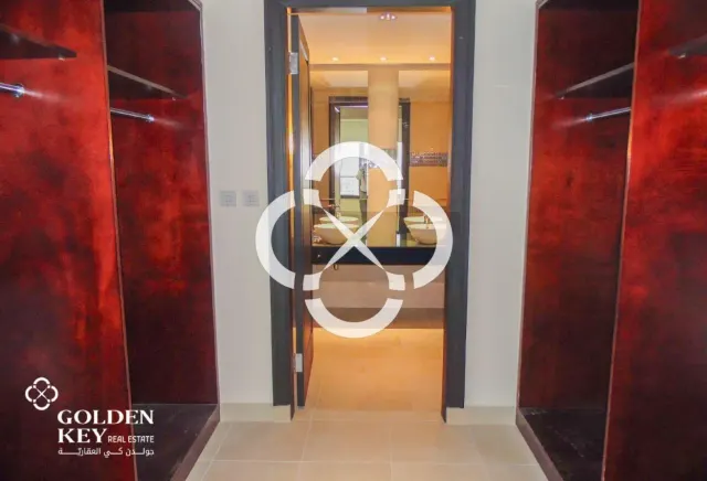 Spacious Layout | Elegant 2 Bedroom with Sea View