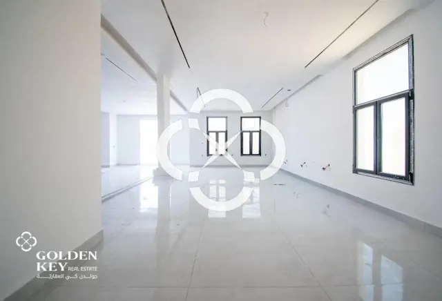 Modern 6BR Villa – Prime Corner Plot in Al-Sakhama