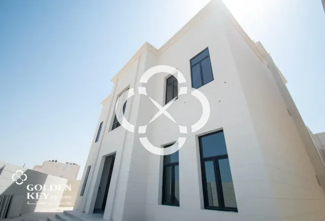 Modern 6BR Villa – Prime Corner Plot in Al-Sakhama