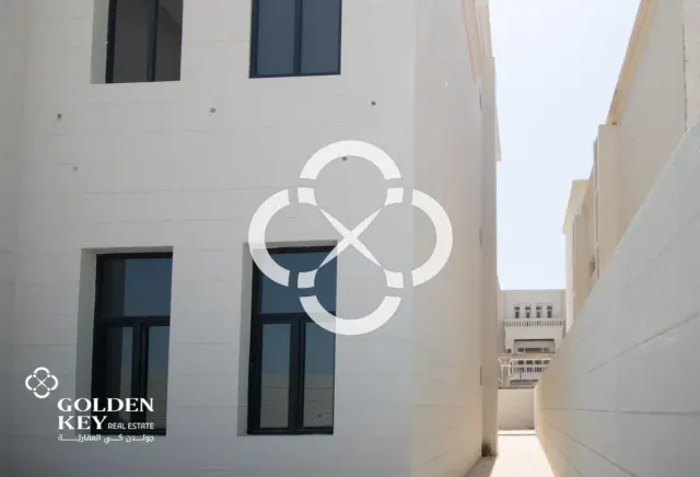 Modern 6BR Villa – Prime Corner Plot in Al-Sakhama