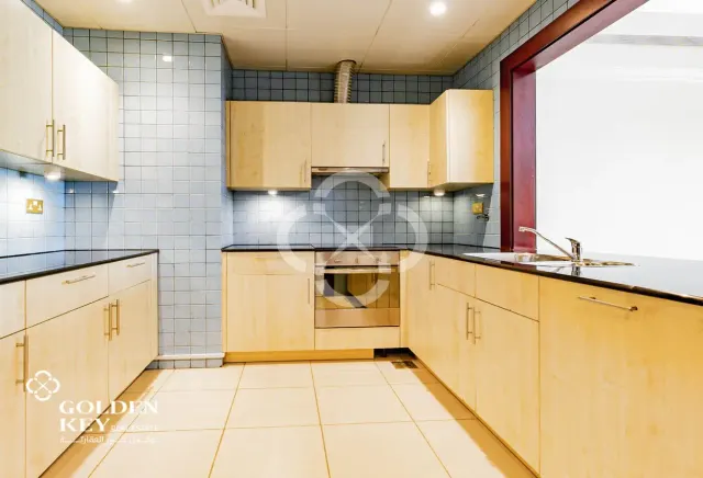 HOT DEAL | Semi-Furnished 1BR+Balcony | For Sale