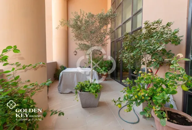 Gorgeous 4BR + Maid| Marina View |Prime Investment - view 3