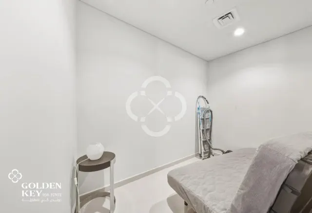 Sea View | Luxury 1BR+Office with Balcony | FF