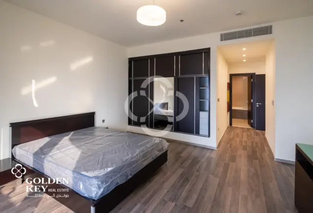 High Floor | Furnished 2 Bedroom in West Bay