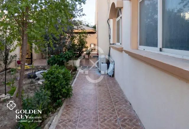 High-ROI Residential Compound with 4 Luxury Villas - view 3