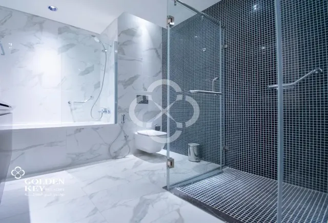 Bills Included | Stunning 1 Bedroom with Balcony