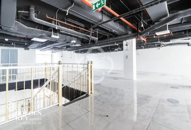 +9 Months Grace | Ready Showroom | Premium