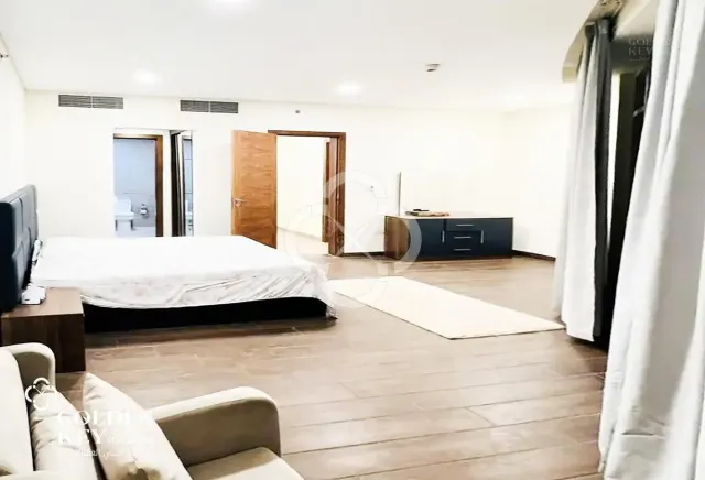 Hot Price! Large Layout | 2 Bedroom in Erkyah City