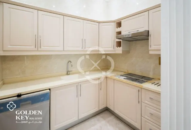 High-End Finishes – Grand 9BR Villa in Al Thumama