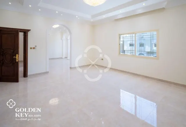 High-End Finishes – Grand 9BR Villa in Al Thumama