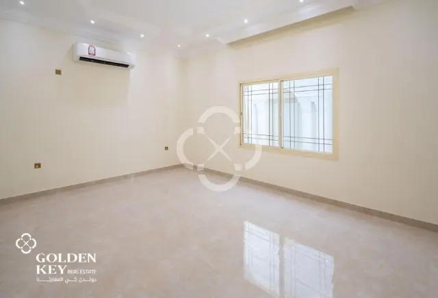 High-End Finishes – Grand 9BR Villa in Al Thumama