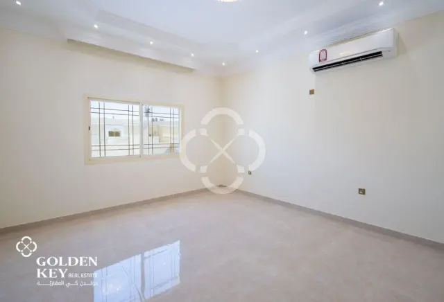 High-End Finishes – Grand 9BR Villa in Al Thumama