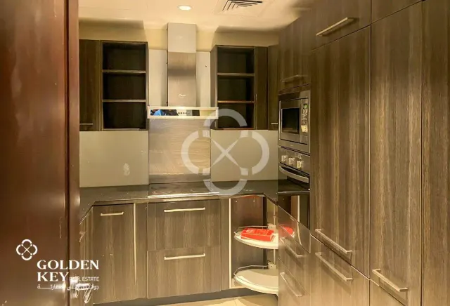 1 Bedroom Semi-Furnished in Porto Arabia
