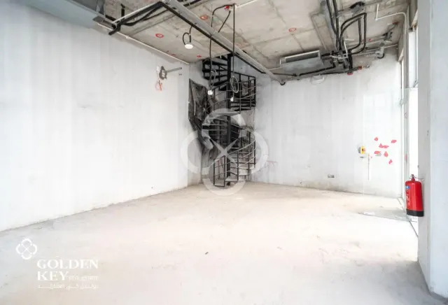 New Showroom with Mezzanine for Lease –Al Gharrafa