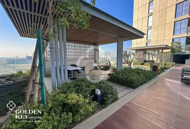 High-Demand 2BR plus Store | Full Sea View