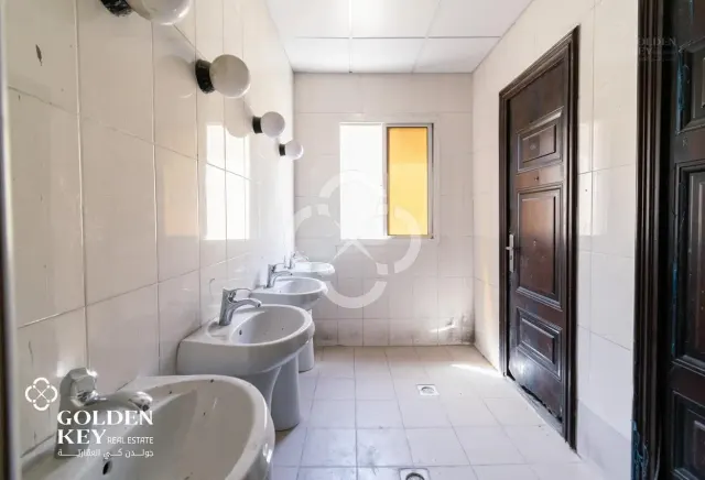 128 Units | Including Bills | Near Supermarket