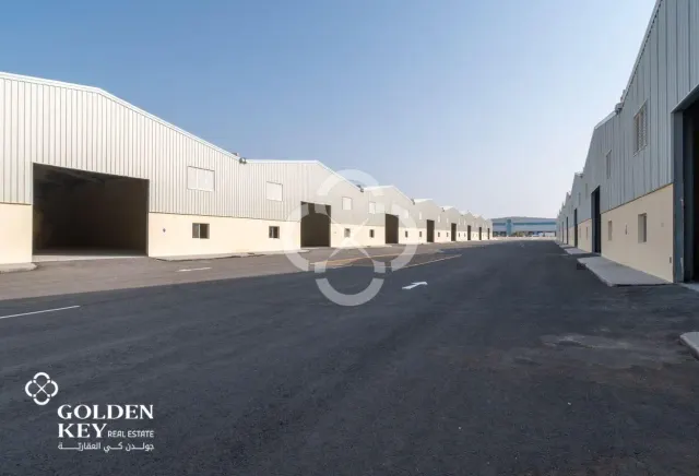 rand New 800 sqm Warehouses for Rent | 27 Units